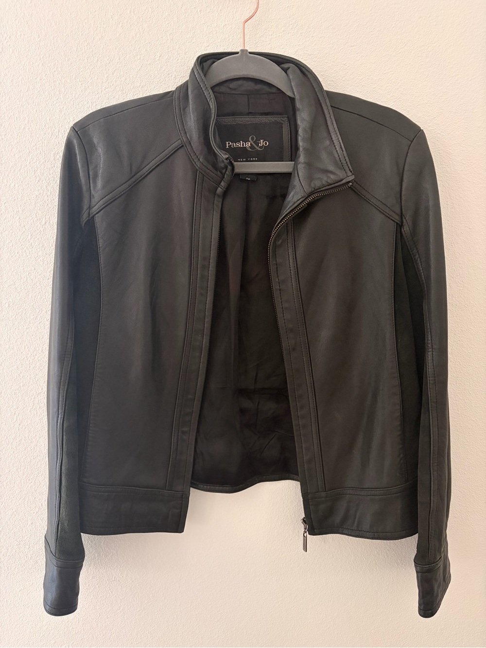 Pasha & Jo Black Leather Zip-Front Jacket